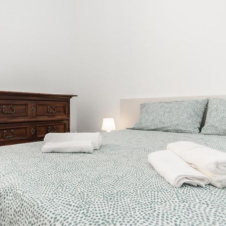 7 Minuti Dal Centro Citta Appartement Genua Buitenkant foto
