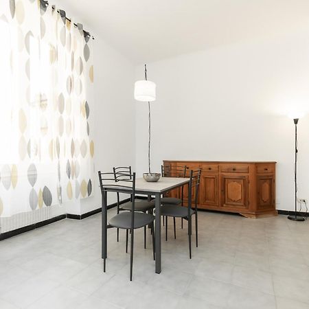 7 Minuti Dal Centro Citta Appartement Genua Buitenkant foto